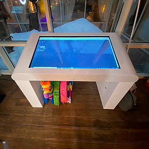 Интерактивный стол 50 дюймов