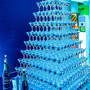 Пирамида из шампанского 364 бокала (12 ярусов)