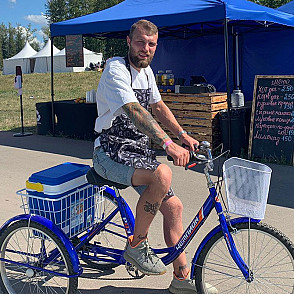 Велосипед с мороженым