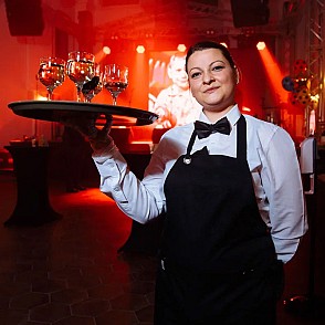 Официанты на банкет