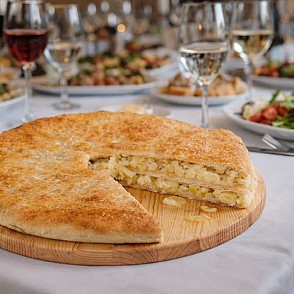 Пирог с картофелем и сыром