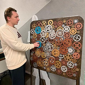 Пять минут