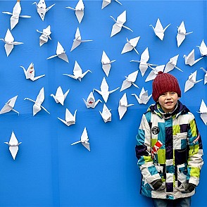 Фотозона «Бумажные журавлики»
