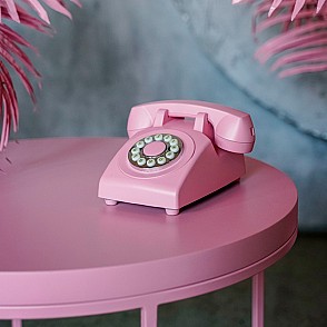 Телефон Pink